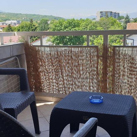 Spectacular Apartment In Skopje, City Mall Area Номер фото