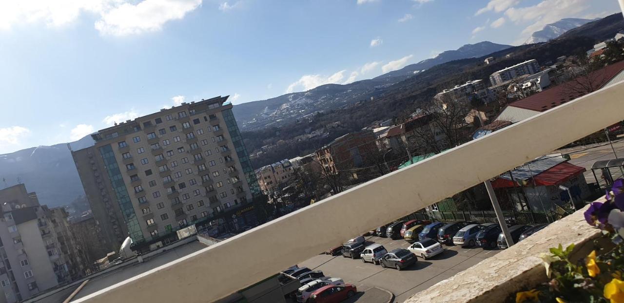 Spectacular Apartment In Skopje, City Mall Area Экстерьер фото